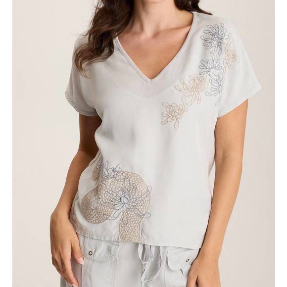 NEW XCVI jolina twill v-neck embroidered tee in grey marbie - Picture 1 of 4